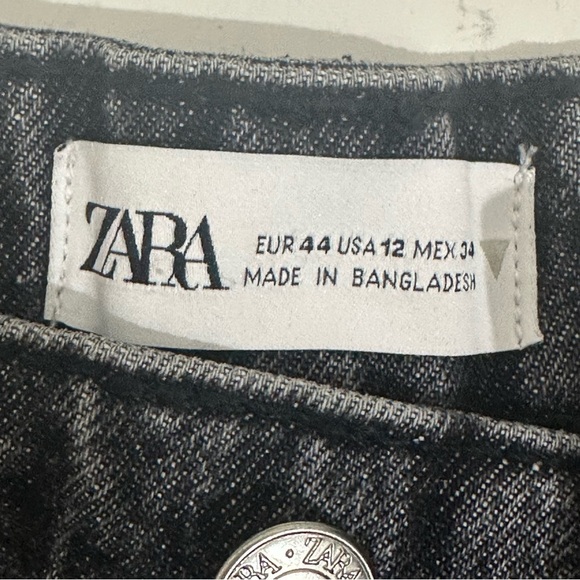 Zara Straight Cut Shorts Black Gray Denim Cutoff Buttonfly - Picture 5 of 7